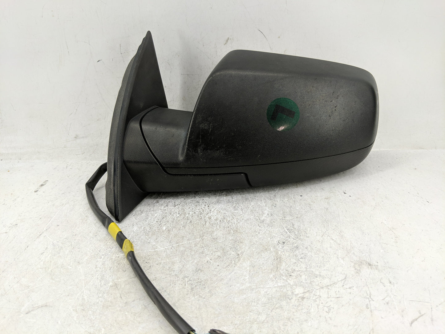 2010-2011 Chevrolet Equinox Side Mirror Replacement Driver Left View Door Mirror P/N:20858707 Fits Fits 2010 2011 OEM Used A