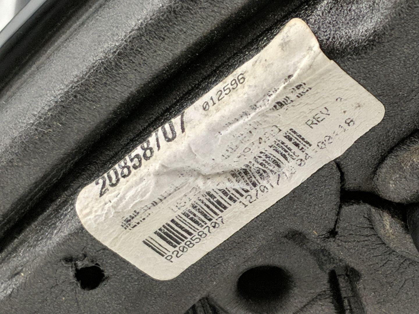 2010-2011 Chevrolet Equinox Side Mirror Replacement Driver Left View Door Mirror P/N:20858707 Fits Fits 2010 2011 OEM Used A