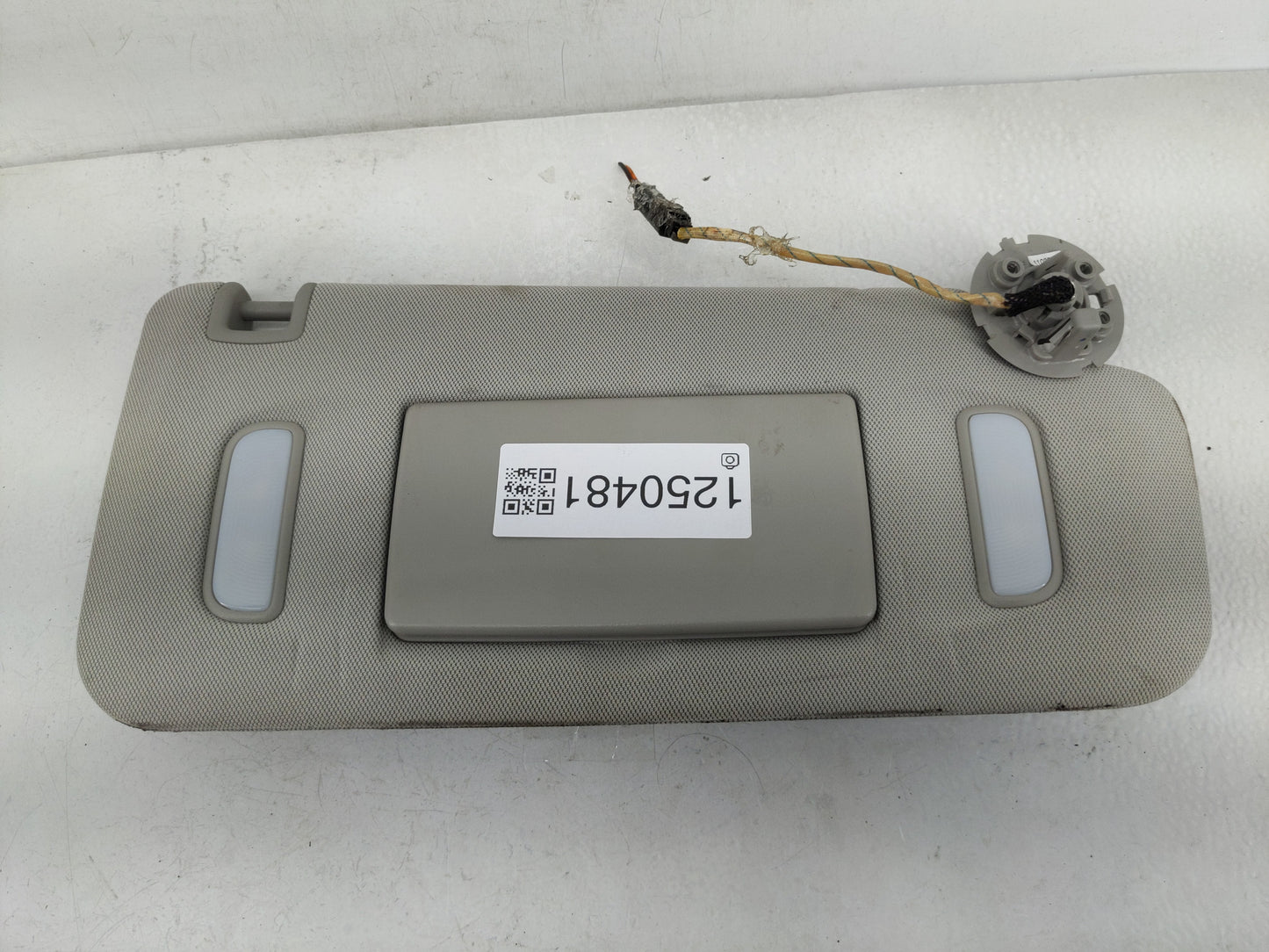 2010-2017 Chevrolet Equinox Sun Visor Shade Replacement Passenger Right Mirror Fits Fits 2010 2011 2012 2013 2014 2015 2016 