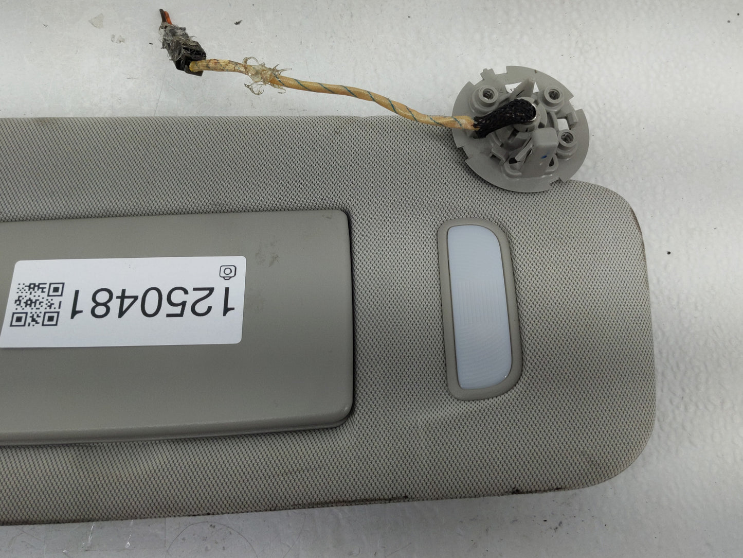 2010-2017 Chevrolet Equinox Sun Visor Shade Replacement Passenger Right Mirror Fits Fits 2010 2011 2012 2013 2014 2015 2016 