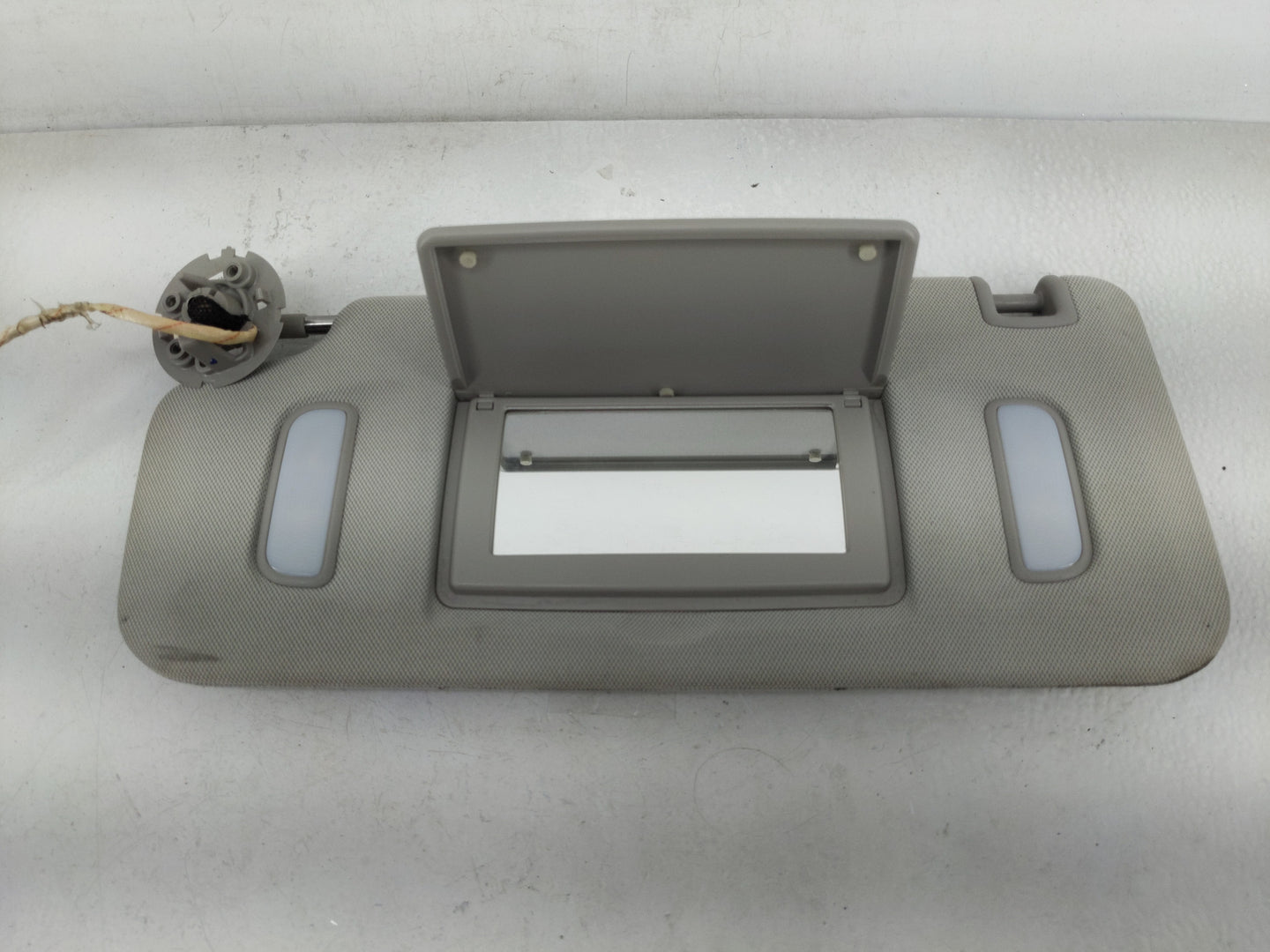 2010-2017 Chevrolet Equinox Sun Visor Shade Replacement Driver Left Mirror Fits Fits 2010 2011 2012 2013 2014 2015 2016 2017