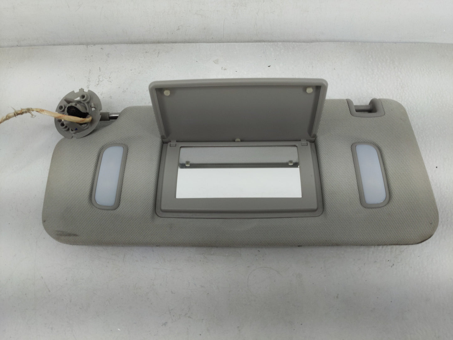 2010-2017 Chevrolet Equinox Sun Visor Shade Replacement Driver Left Mirror Fits Fits 2010 2011 2012 2013 2014 2015 2016 2017