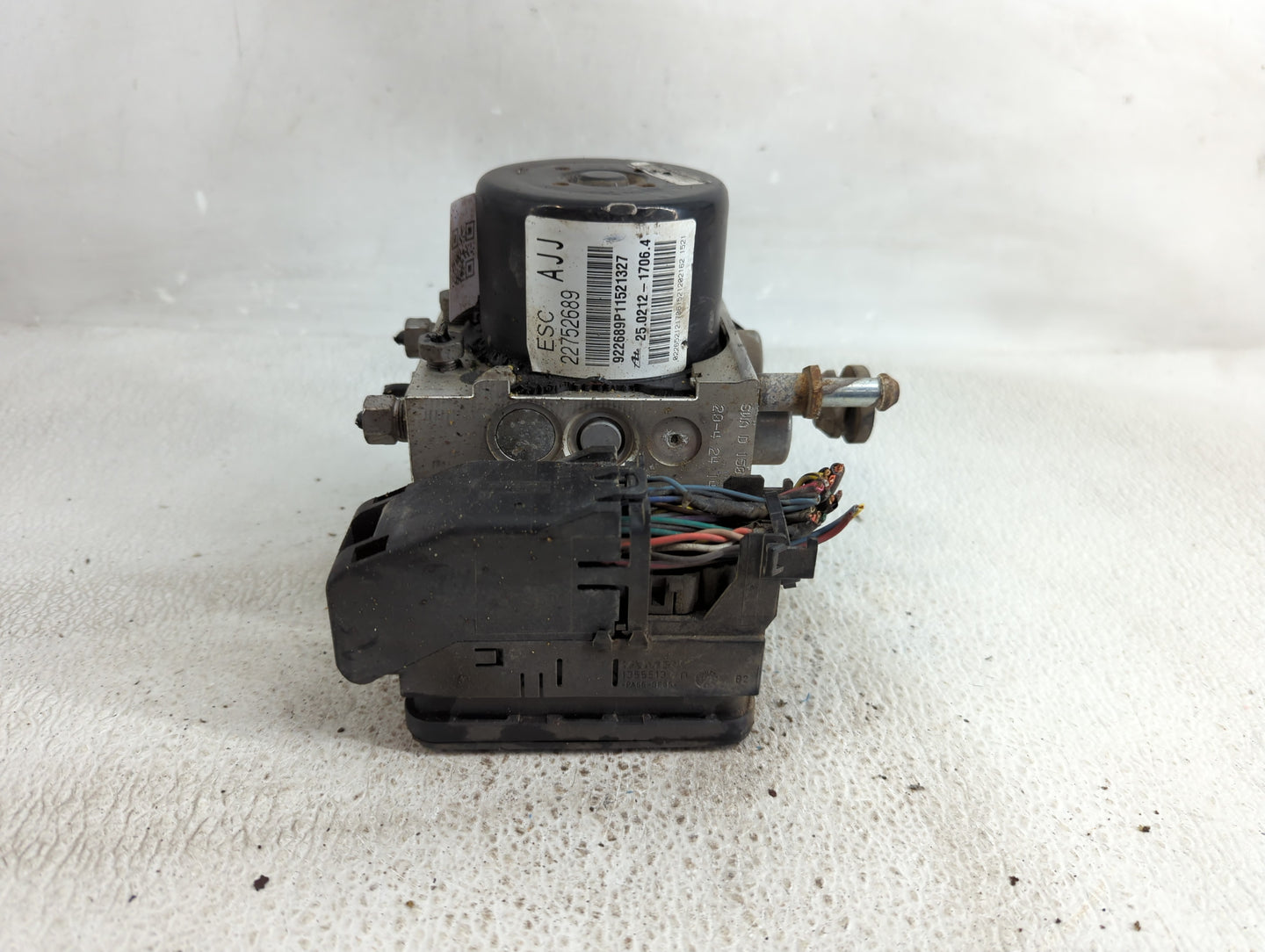 2011 Chevrolet Equinox ABS Pump Control Module Replacement P/N:25.0619-3402.3 25.0926-5326.3, 28.5264-5604.3 Fits OEM Used A