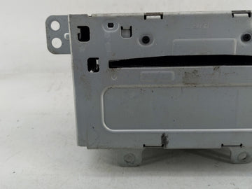 2011-2012 Chevrolet Equinox Radio AM FM Cd Player Receiver Replacement P/N:20983517 Fits Fits 2010 2011 2012 OEM Used Auto Parts