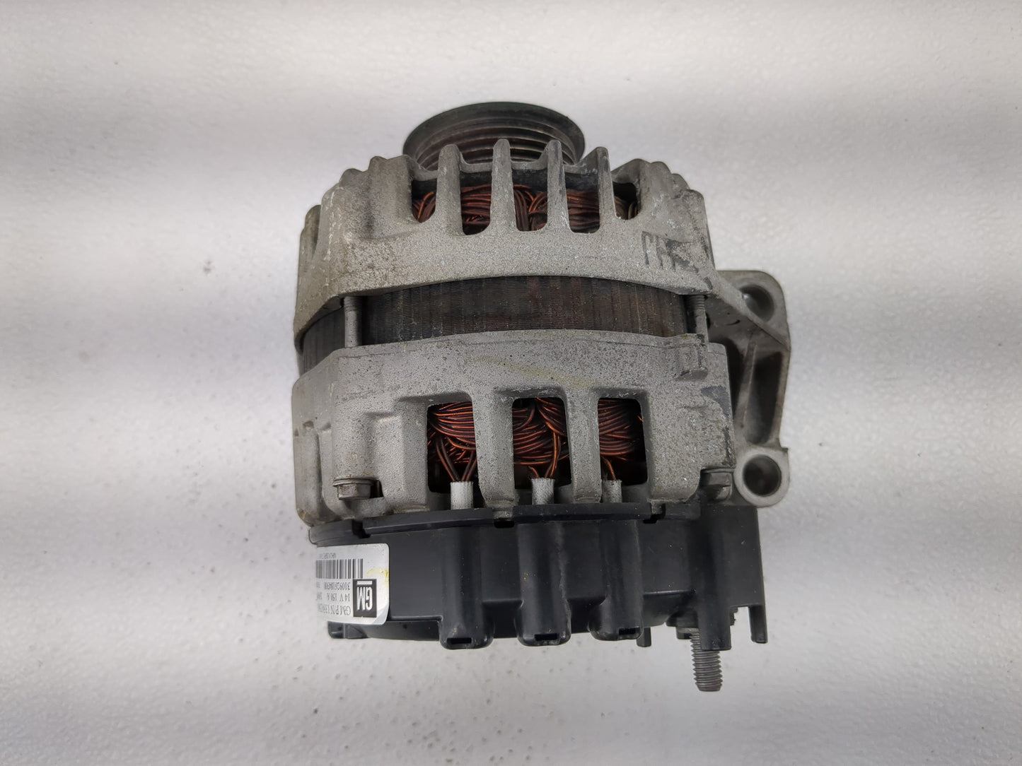 2010-2012 Chevrolet Equinox Alternator Replacement Generator Charging Assembly Engine OEM P/N:2650743 A 13502585 Fits OEM Us