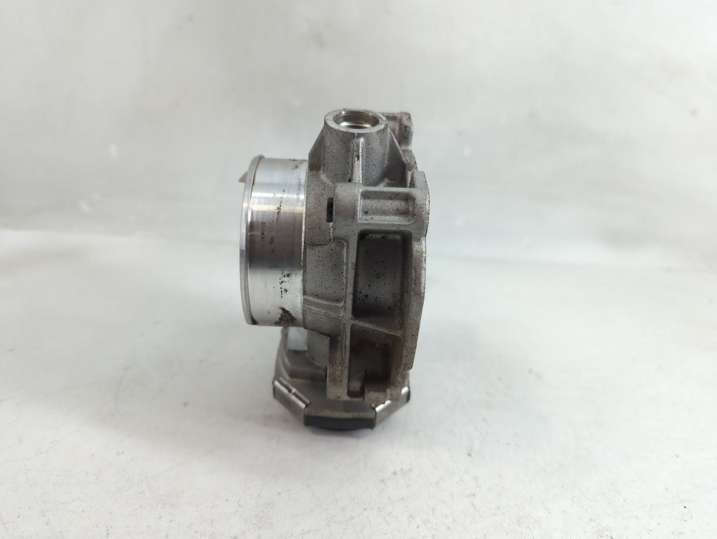 2011 Chevrolet Equinox Throttle Body Fits OEM Used Auto Parts - Oemusedautoparts1.com