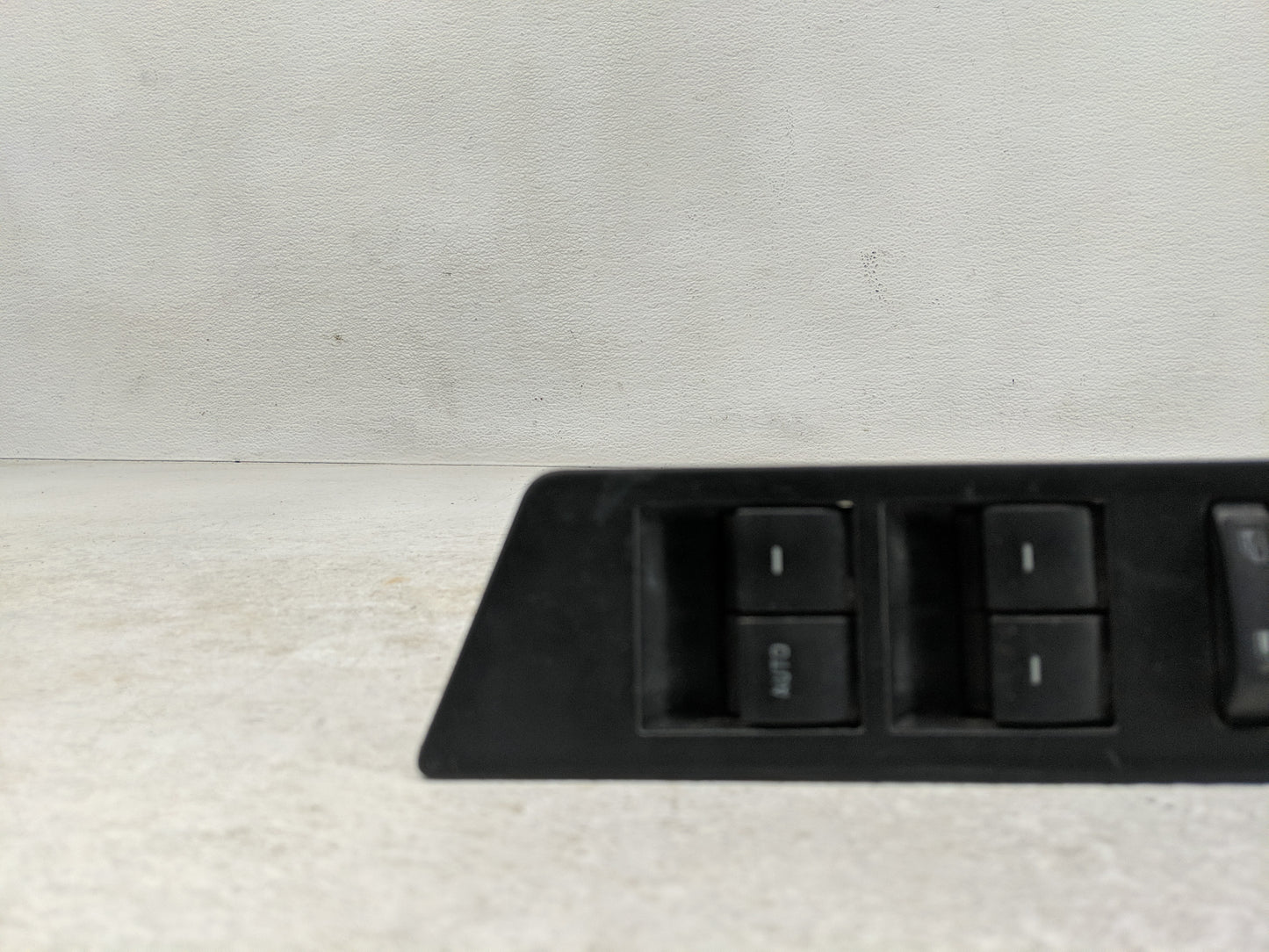 2010-2017 Chevrolet Equinox Master Power Window Switch Replacement Driver Side Left Fits OEM Used Auto Parts - Oemusedautopa
