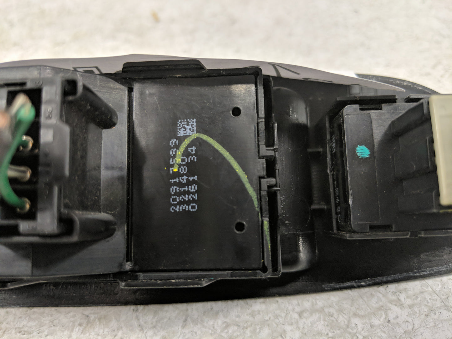 2010-2017 Chevrolet Equinox Master Power Window Switch Replacement Driver Side Left Fits OEM Used Auto Parts - Oemusedautopa