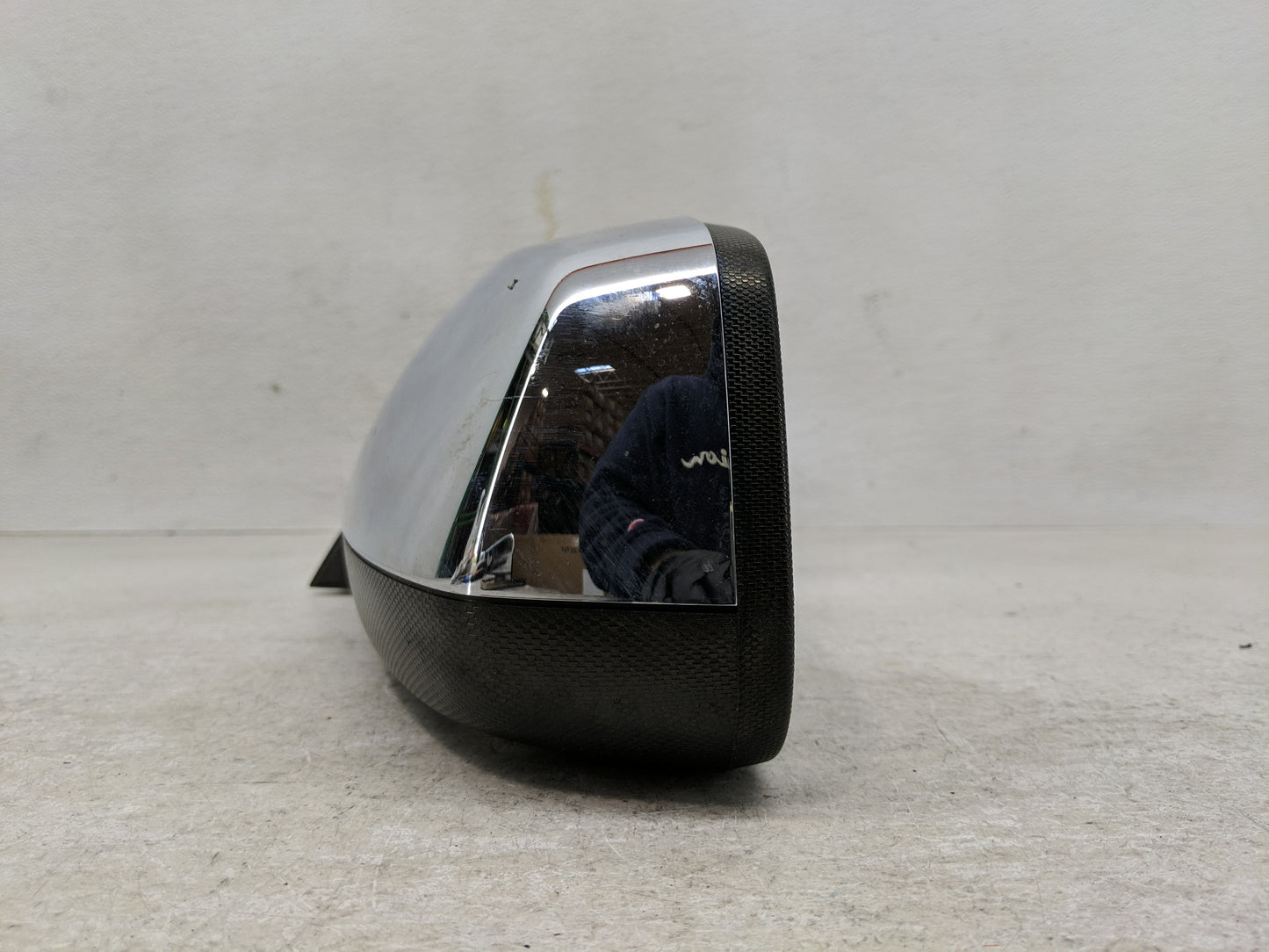 2010-2011 Chevrolet Equinox Side Mirror Replacement Driver Left View Door Mirror P/N:20858712 Fits Fits 2010 2011 OEM Used A