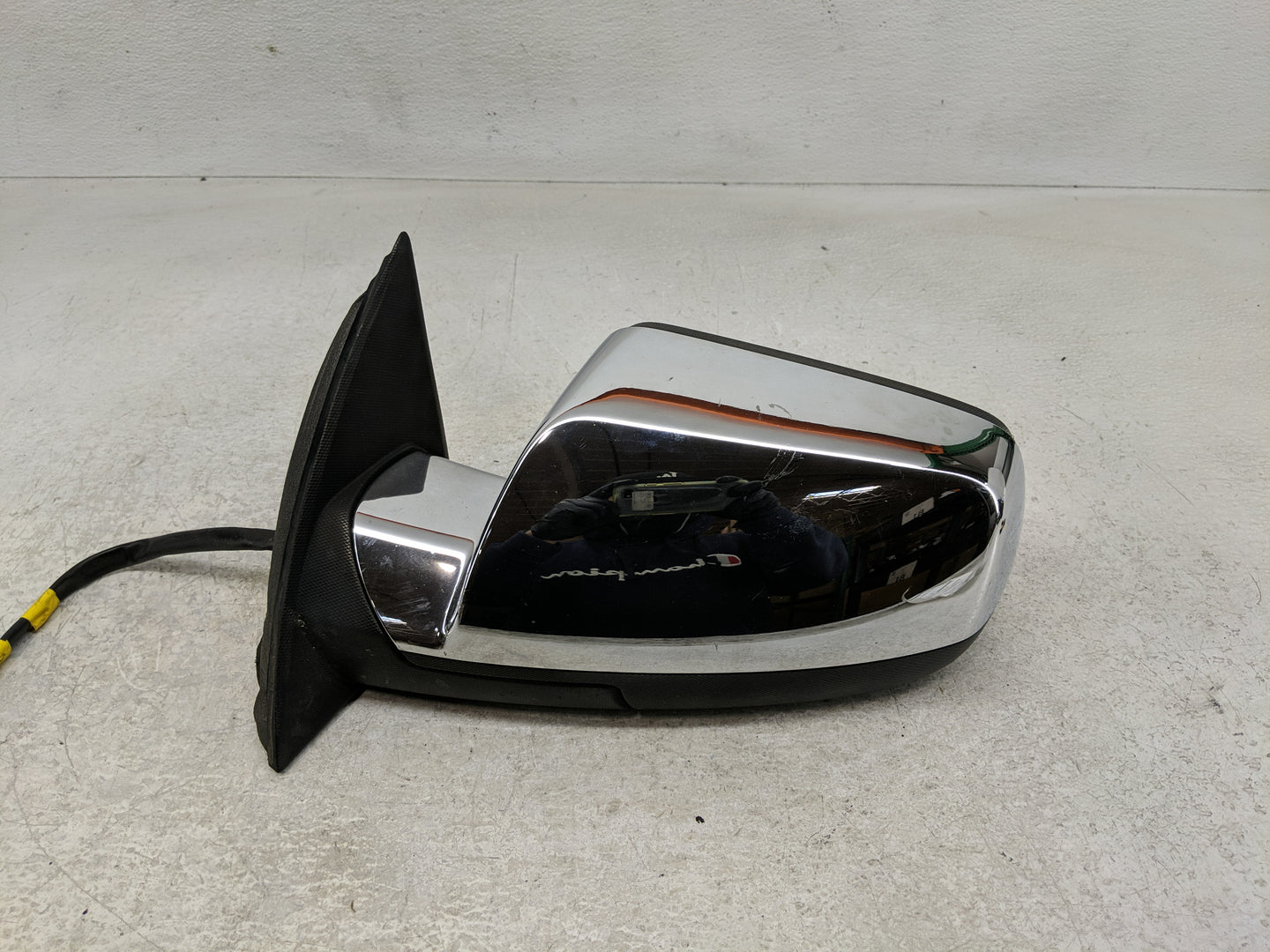 2010-2011 Chevrolet Equinox Side Mirror Replacement Driver Left View Door Mirror P/N:P20858712 20858712 Fits Fits 2010 2011 