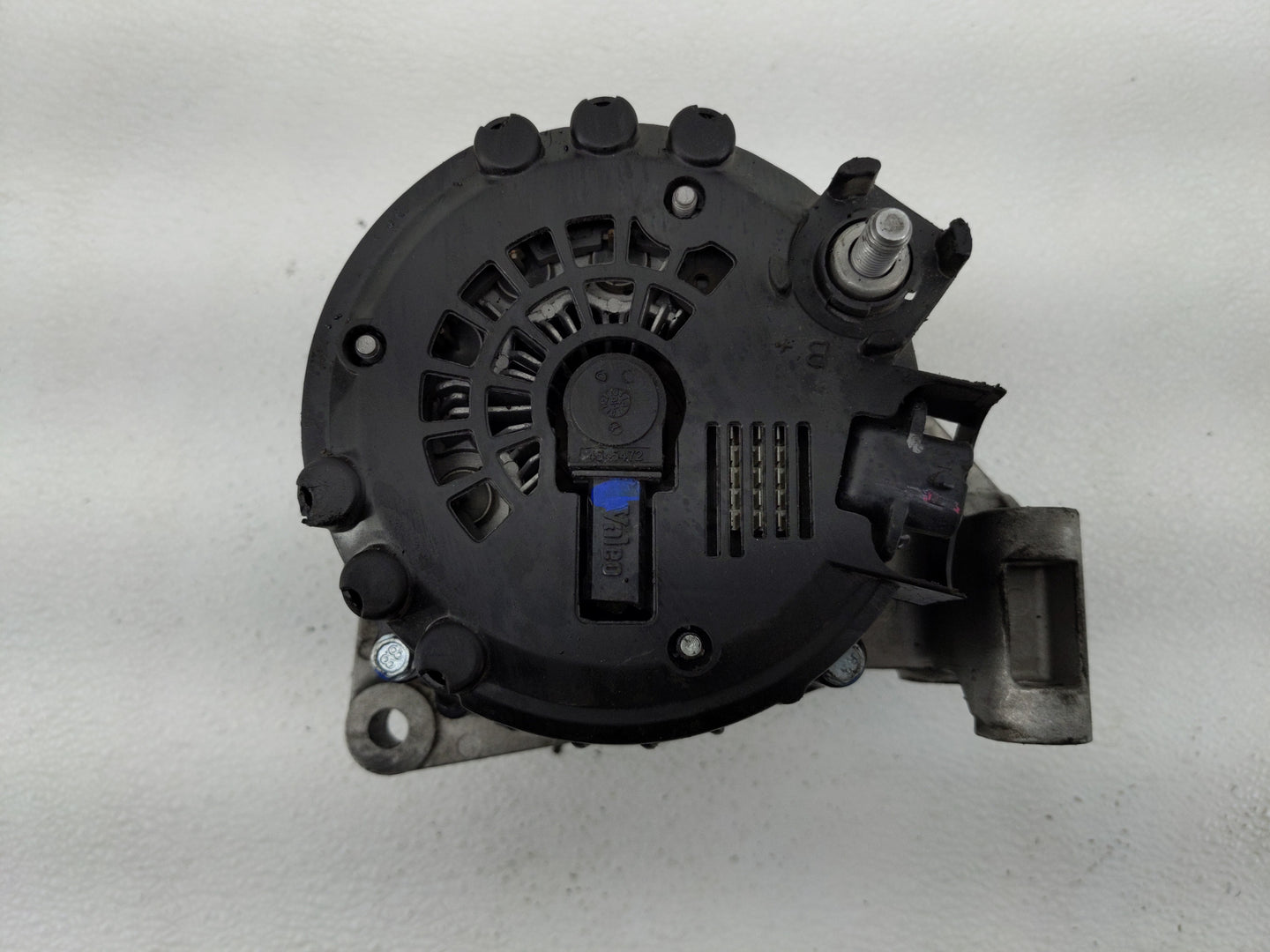 2010-2012 Chevrolet Equinox Alternator Replacement Generator Charging Assembly Engine OEM P/N:2650743 A 13502585 Fits OEM Us