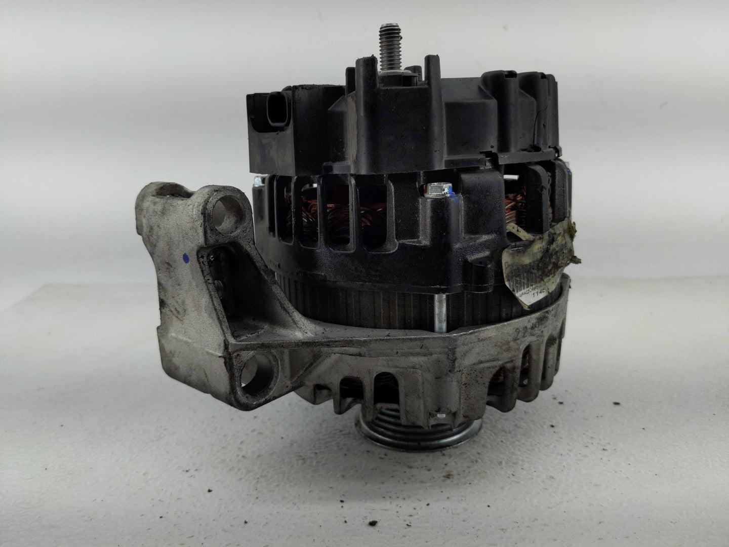 2010-2012 Chevrolet Equinox Alternator Replacement Generator Charging Assembly Engine OEM P/N:2650743 A 13502585 Fits OEM Us