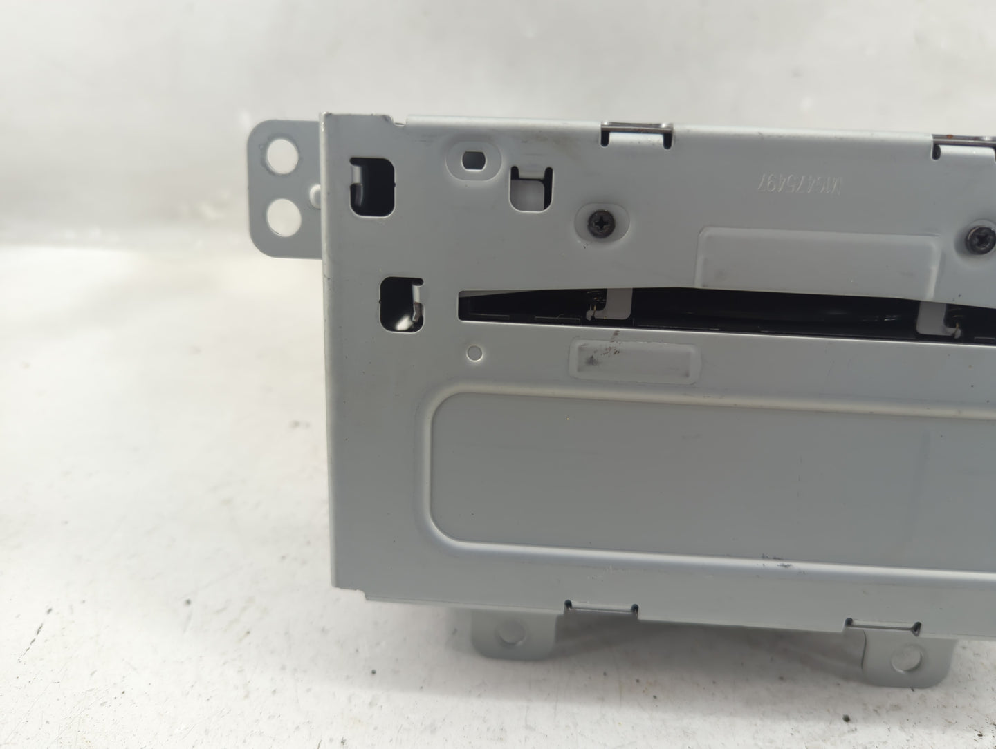 2011-2012 Chevrolet Equinox Radio AM FM Cd Player Receiver Replacement P/N:20983517 Fits Fits 2010 2011 2012 OEM Used Auto P