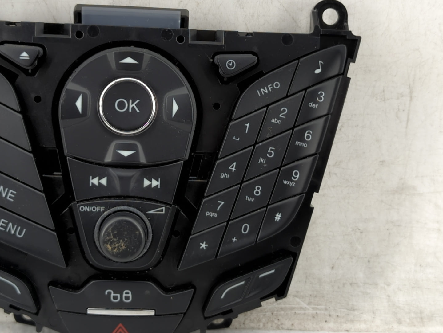 2010-2017 Chevrolet Equinox Radio Control Panel - Oemusedautoparts1.com