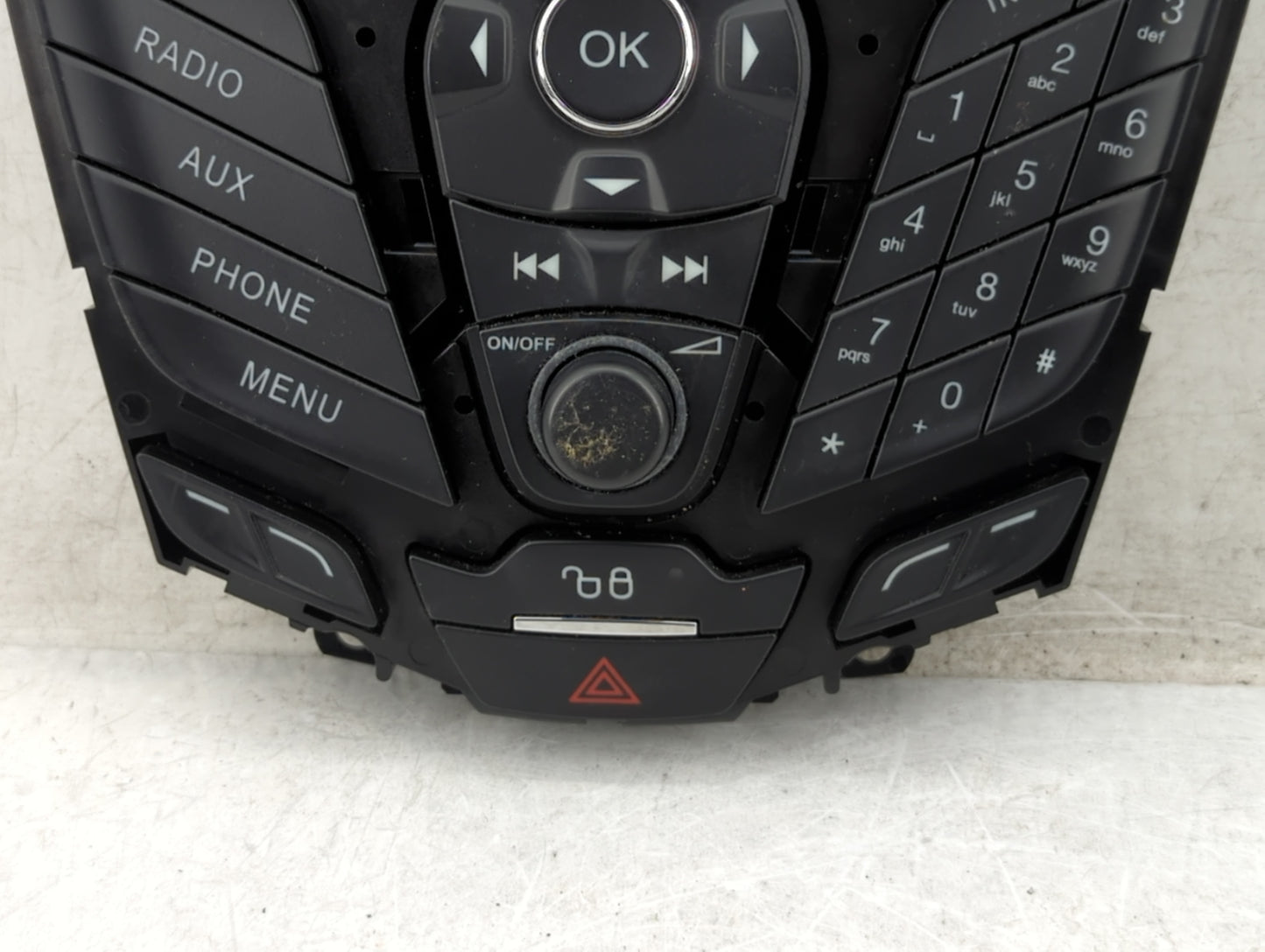 2010-2017 Chevrolet Equinox Radio Control Panel - Oemusedautoparts1.com