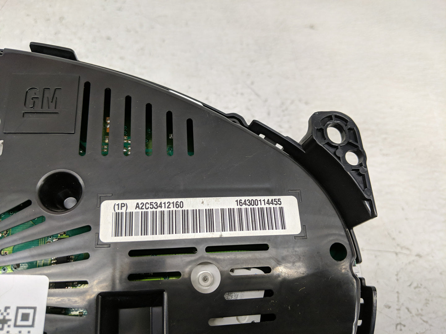 2011 Chevrolet Equinox Instrument Cluster Speedometer Gauges P/N:A2C53412160 Fits OEM Used Auto Parts - Oemusedautoparts1.co