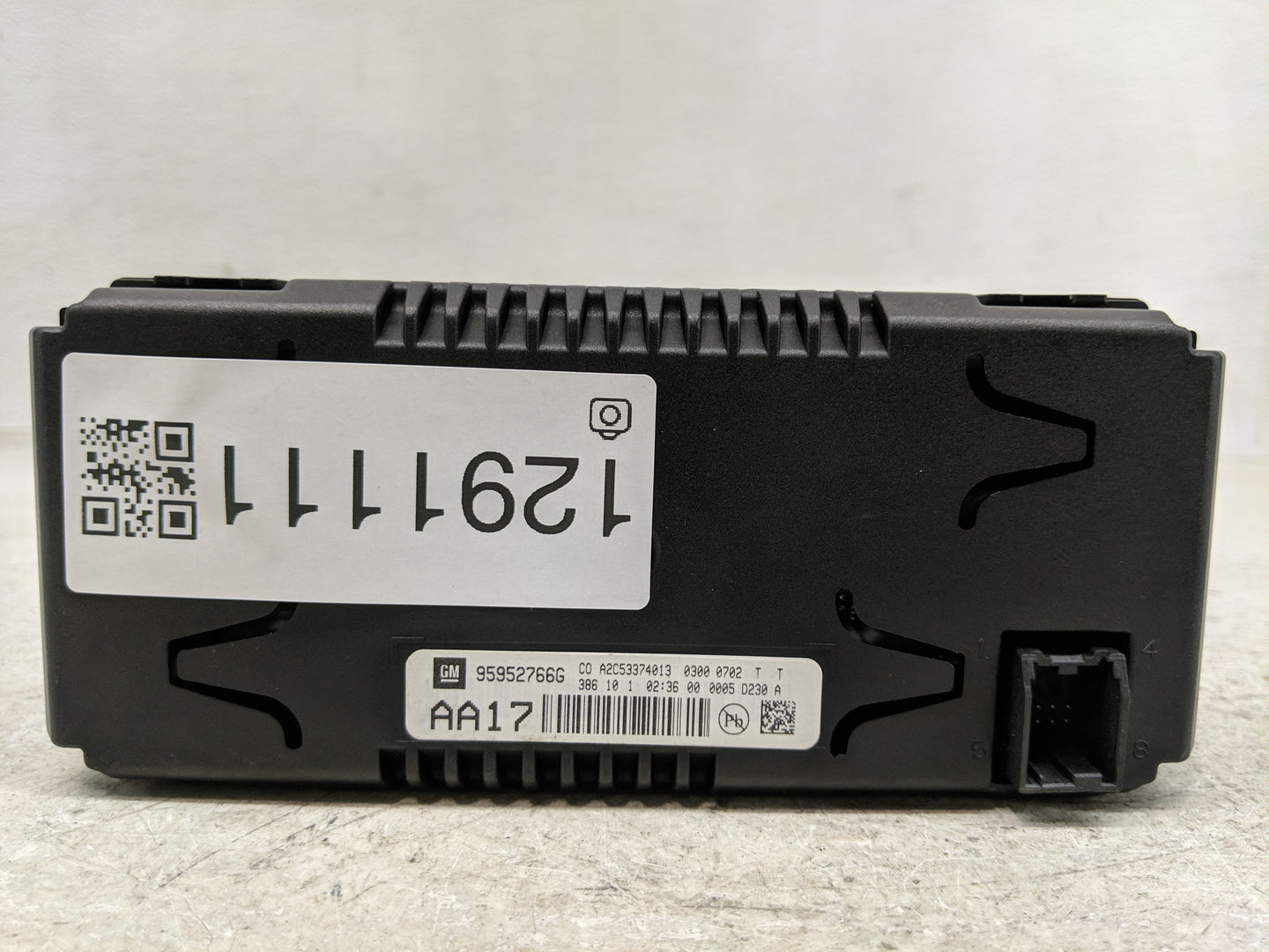 2011 Chevrolet Equinox Information-gps-tv Control Module 95952766g - Oemusedautoparts1.com