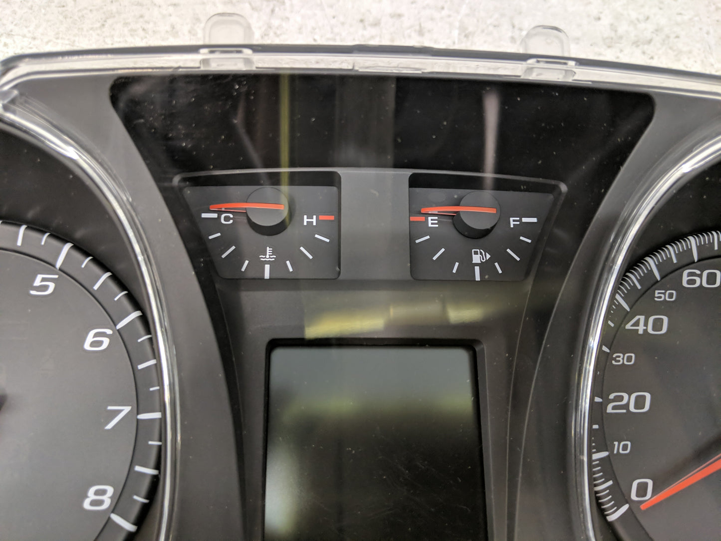 2011 Chevrolet Equinox Instrument Cluster Speedometer Gauges P/N:812703197 20978079 Fits OEM Used Auto Parts - Oemusedautopa