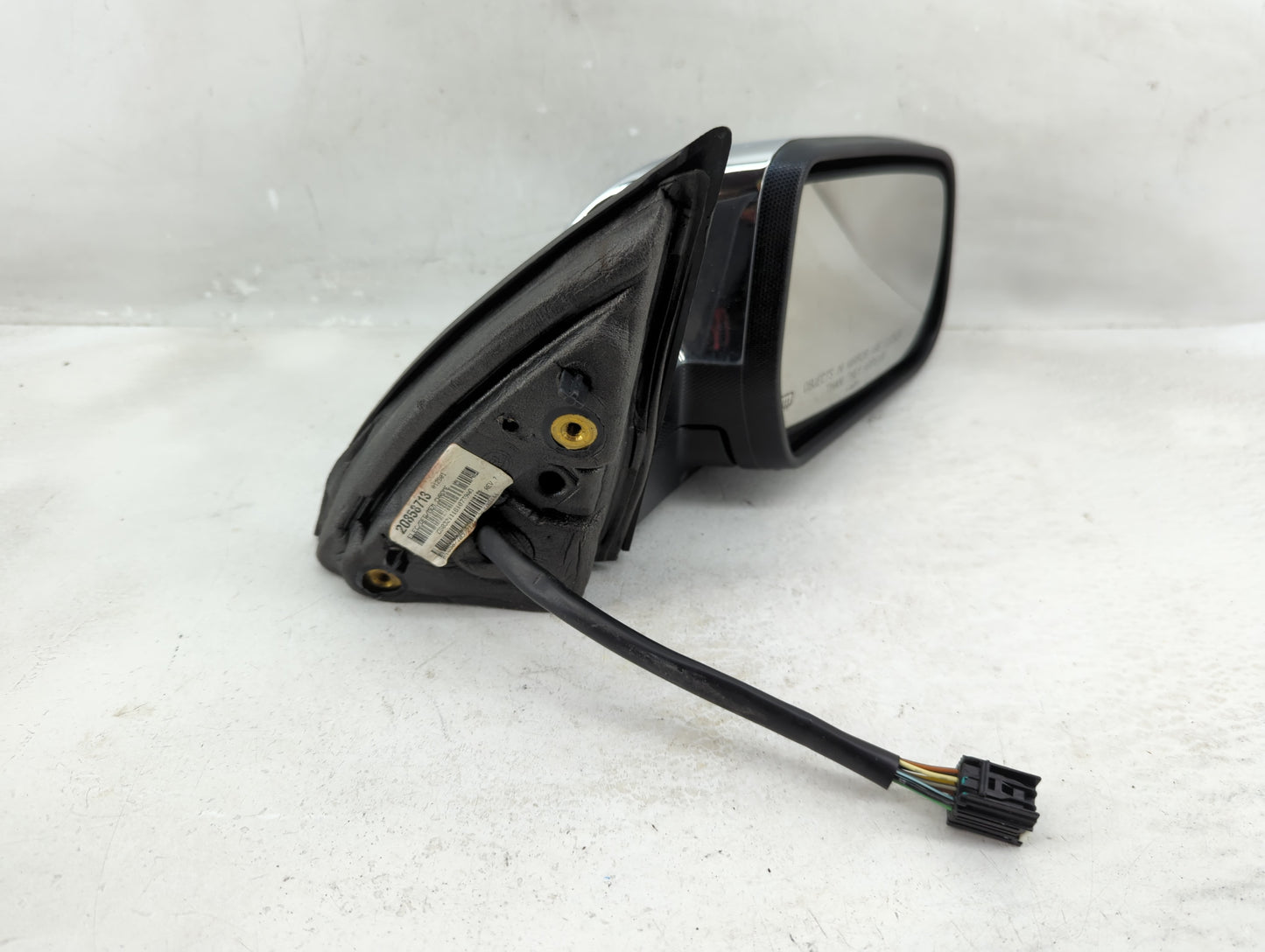 2010-2011 Chevrolet Equinox Passenger Side View Mirror - Right Door Mirror OEM Used - Oemusedautoparts1.com