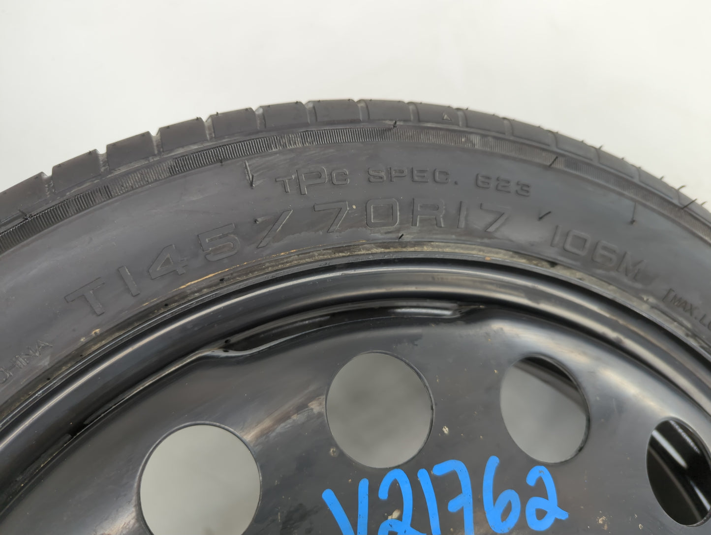 2010-2017 Chevrolet Equinox Spare Donut Tire Wheel Rim Oem - Oemusedautoparts1.com