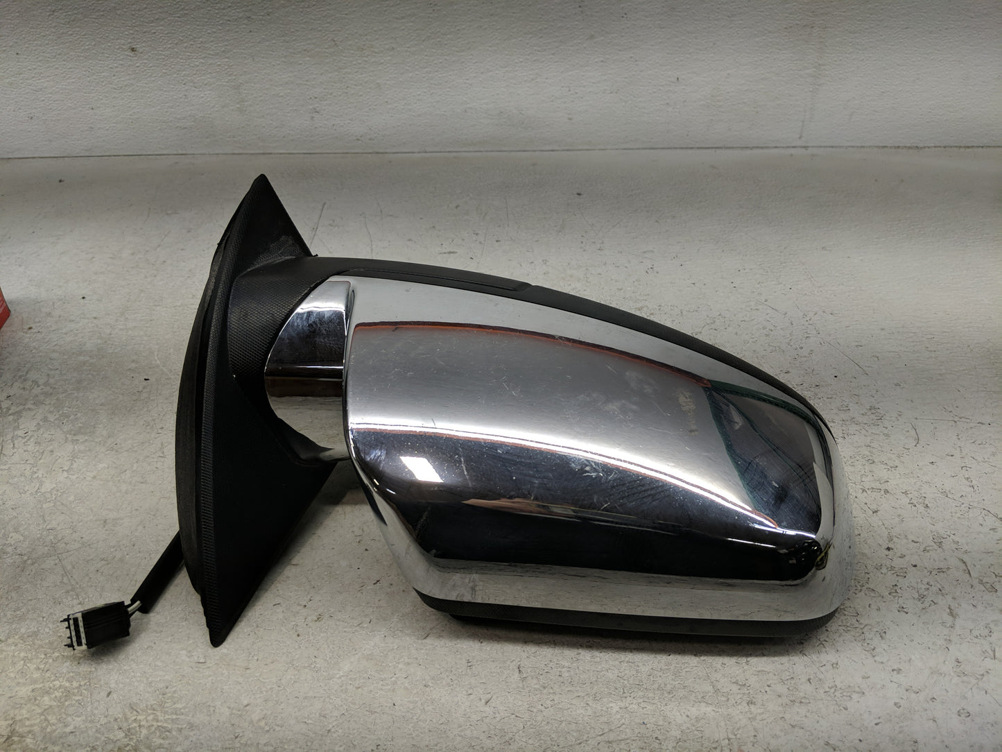 2010-2011 Chevrolet Equinox Passenger Side View Mirror - Right Door Mirror OEM Used - Oemusedautoparts1.com