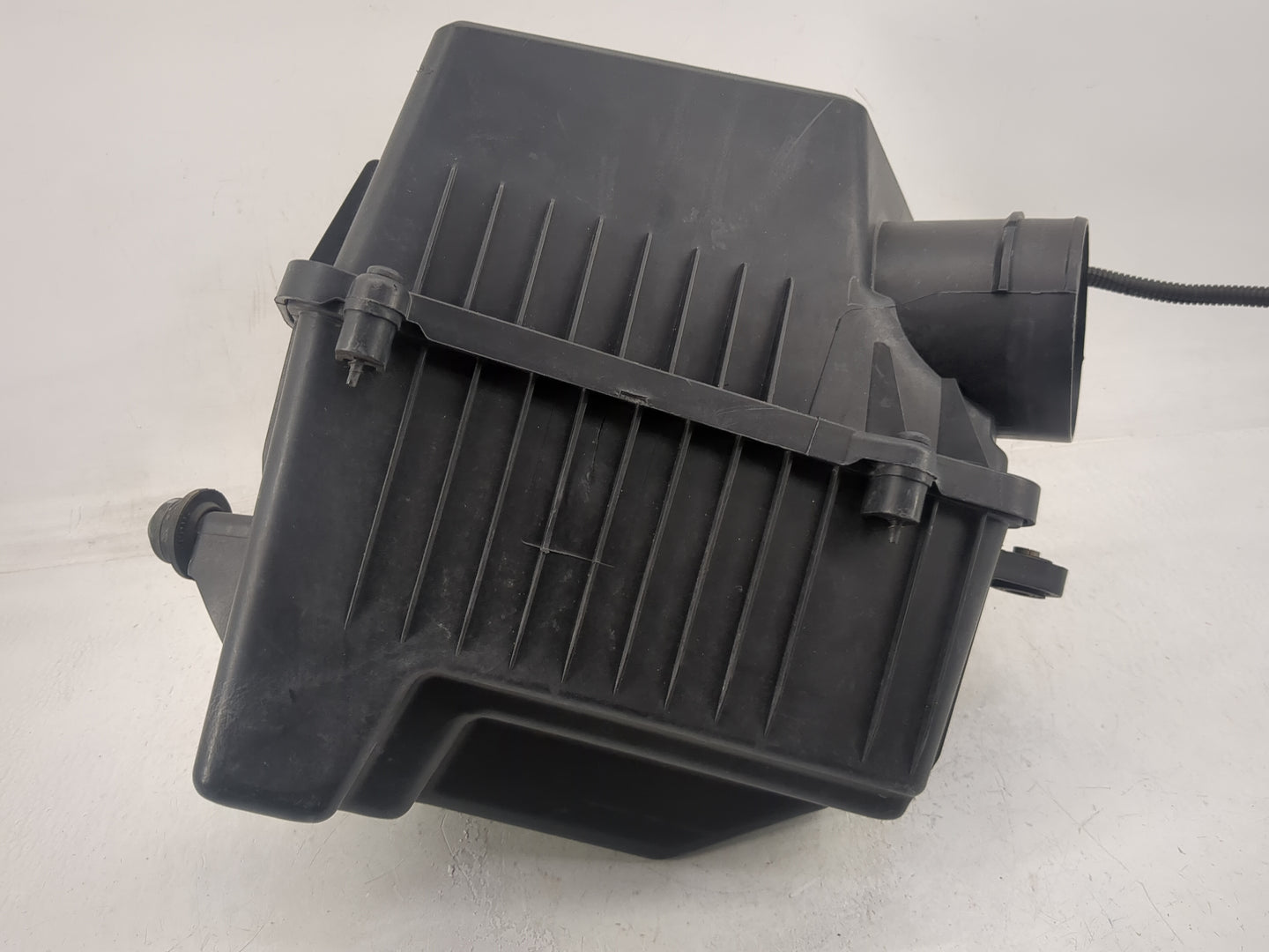 2010-2011 Chevrolet Equinox Air Cleaner Intake-duct Hose Tube - Oemusedautoparts1.com