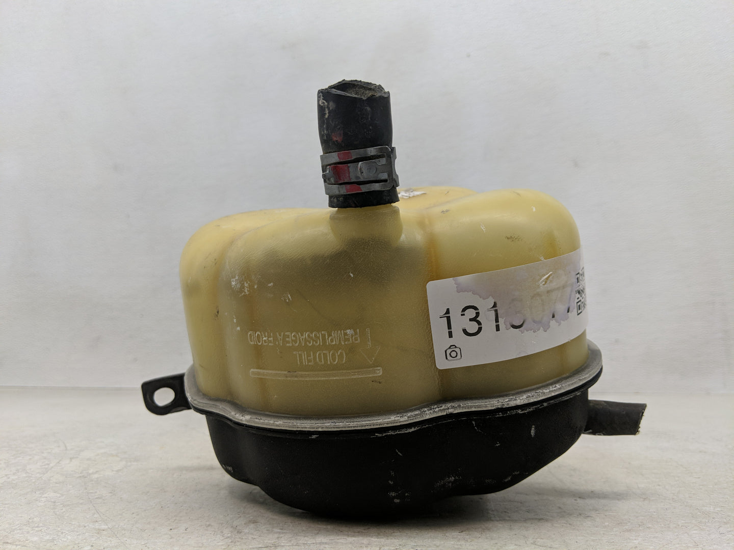 2010-2017 Chevrolet Equinox Windshield Washer Fluid Reservoir Bottle Oem - Oemusedautoparts1.com