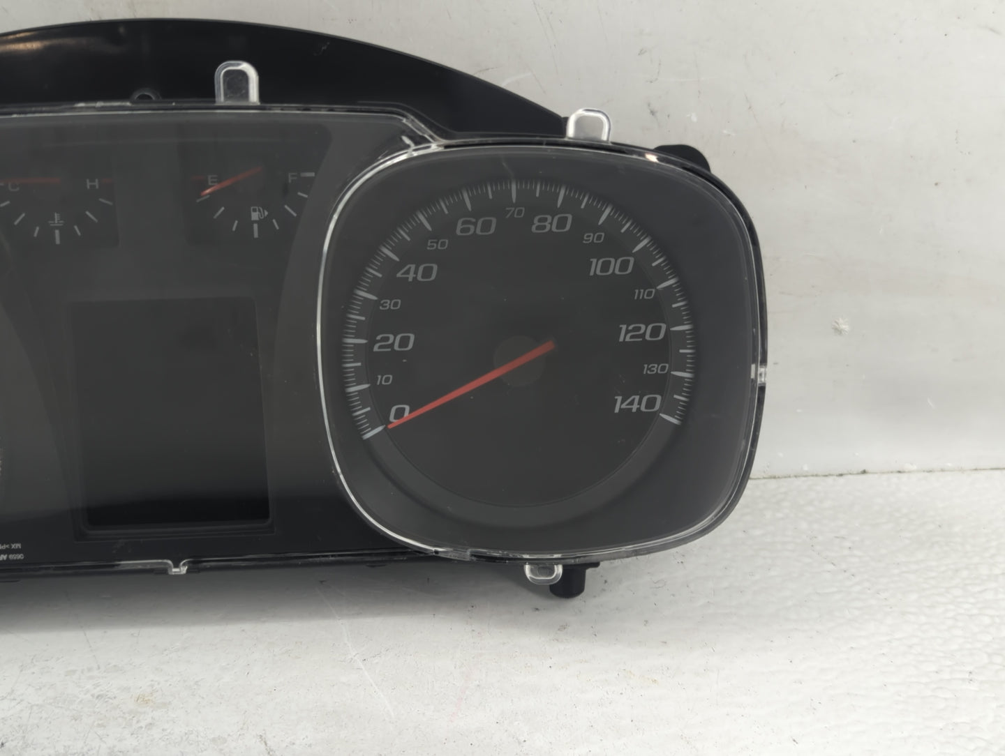 2011 Chevrolet Equinox Instrument Cluster Speedometer Gauges P/N:20978079 Fits OEM Used Auto Parts - Oemusedautoparts1.com