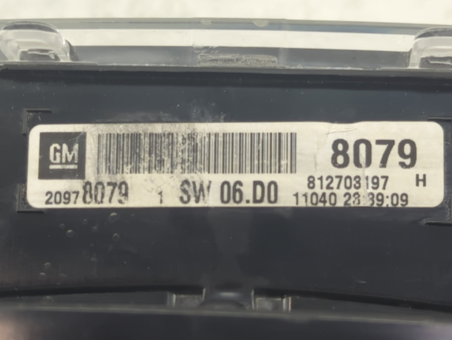 2011 Chevrolet Equinox Instrument Cluster Speedometer Gauges P/N:20978079 Fits OEM Used Auto Parts - Oemusedautoparts1.com