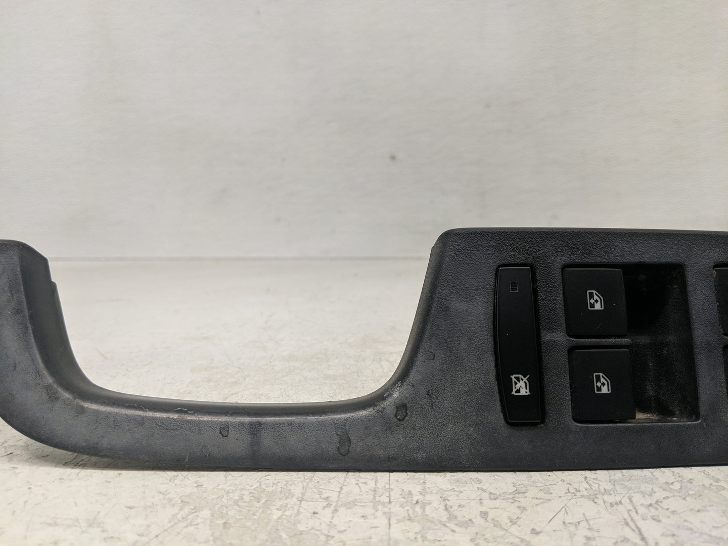 2010-2017 Chevrolet Equinox Master Power Window Switch Replacement Driver Side Left Fits OEM Used Auto Parts - Oemusedautopa
