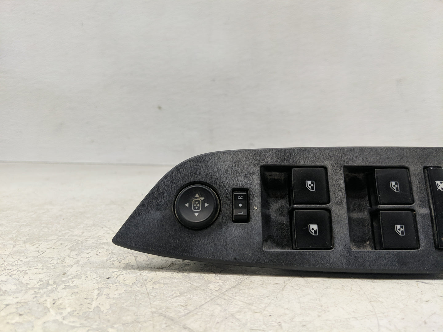 2010-2017 Chevrolet Equinox Master Power Window Switch Replacement Driver Side Left P/N:20917599 Fits OEM Used Auto Parts - 