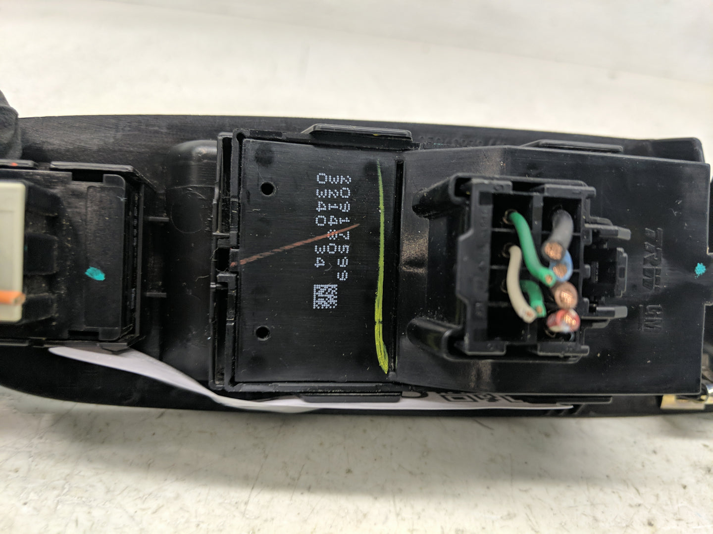 2010-2017 Chevrolet Equinox Master Power Window Switch Replacement Driver Side Left P/N:20917599 Fits OEM Used Auto Parts - 