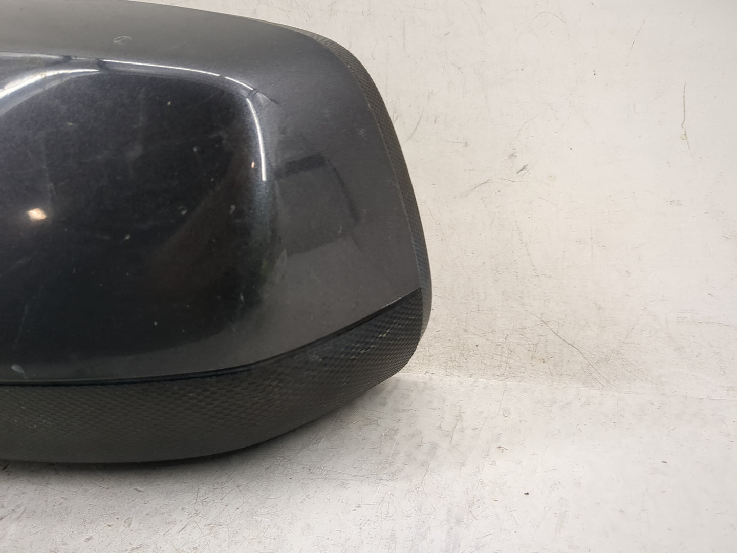 2010-2011 Chevrolet Equinox Driver Side View Mirror - Left Door Mirror OEM Used - Oemusedautoparts1.com