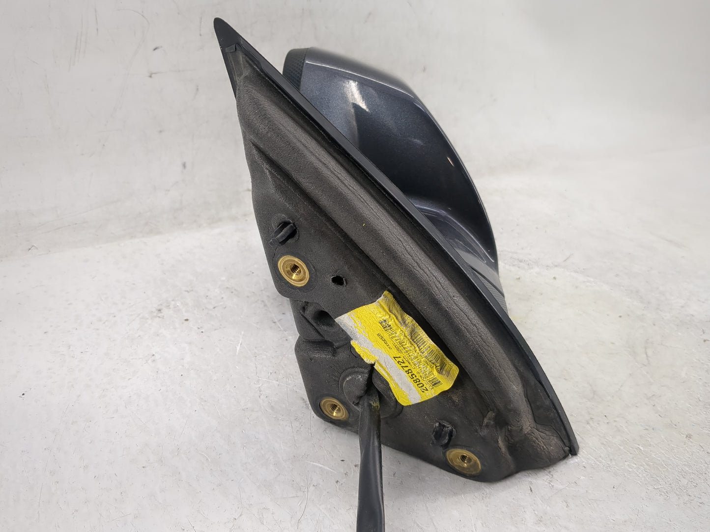 2010-2011 Chevrolet Equinox Driver Side View Mirror - Left Door Mirror OEM Used - Oemusedautoparts1.com