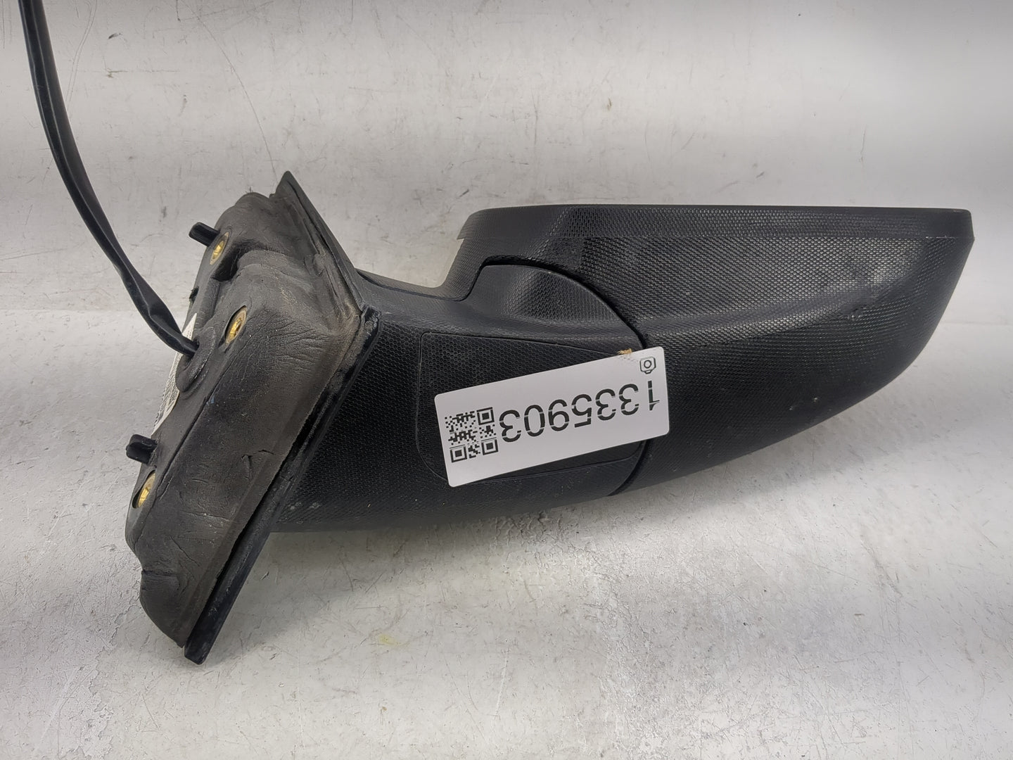 2010-2011 Chevrolet Equinox Passenger Side View Mirror - Right Door Mirror OEM Used - Oemusedautoparts1.com