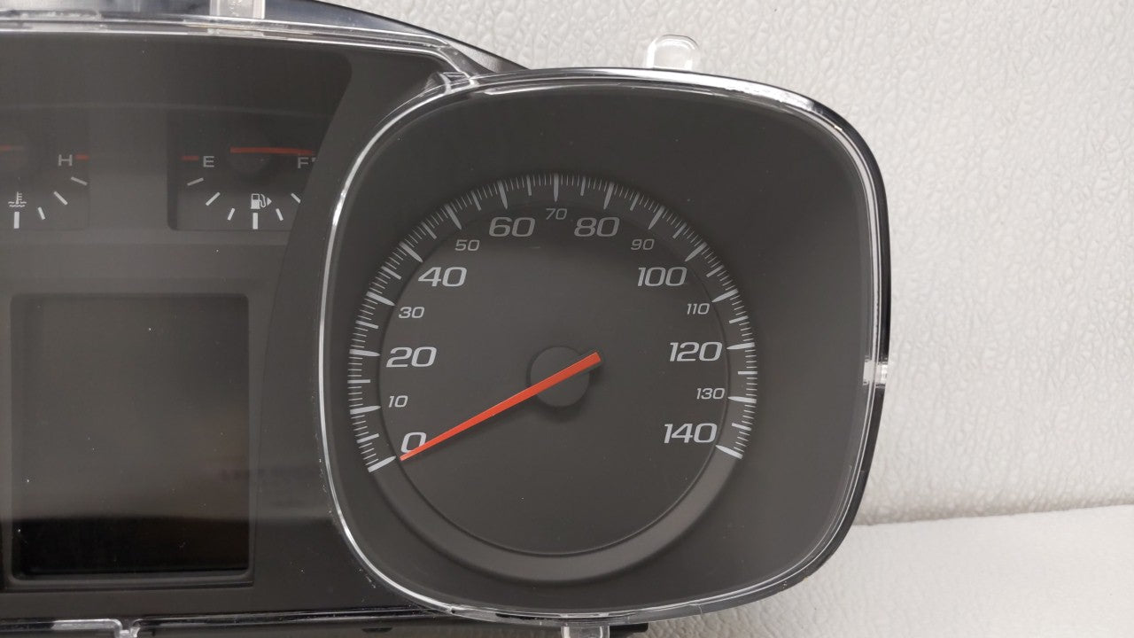 2011 Chevrolet Equinox Instrument Cluster Speedometer Gauges P/N:20978081 20978079, 22783661 Fits OEM Used Auto Parts - Oemu