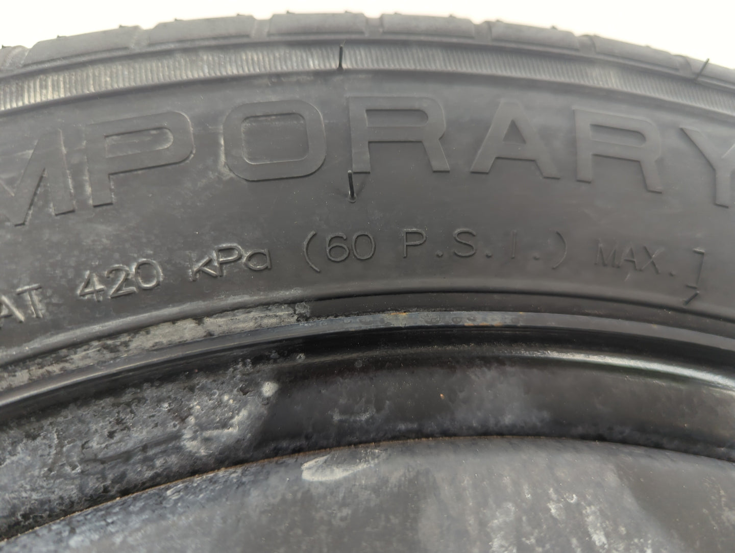 2011 Chevrolet Equinox Spare Donut Tire Wheel Rim Oem - Oemusedautoparts1.com
