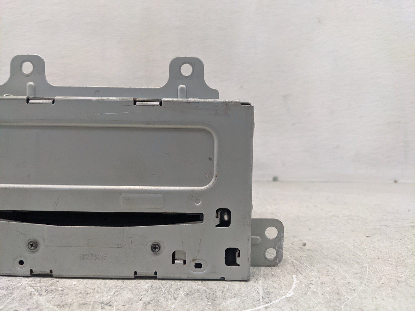 2011-2012 Chevrolet Equinox Radio AM FM Cd Player Receiver Replacement P/N:20983517 Fits Fits 2010 2011 2012 OEM Used Auto P