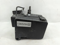 2011 Chevrolet Equinox Fusebox Fuse Box Panel Relay Module P/N:20899629 Fits OEM Used Auto Parts - Oemusedautoparts1.com