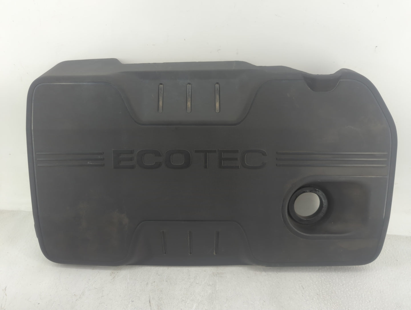 2011 Chevrolet Equinox Engine Cover - Oemusedautoparts1.com