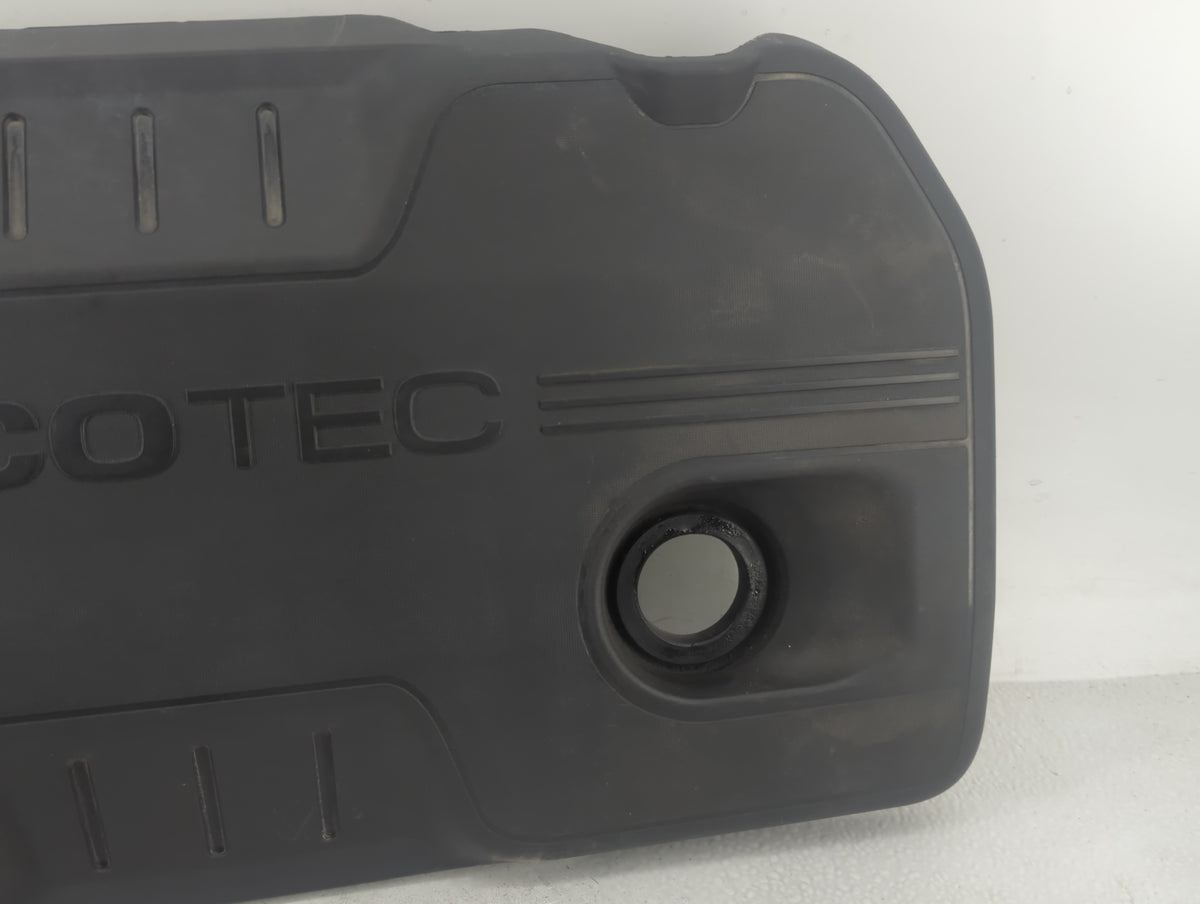 2011 Chevrolet Equinox Engine Cover 1366049 - Oemusedautoparts1.com
