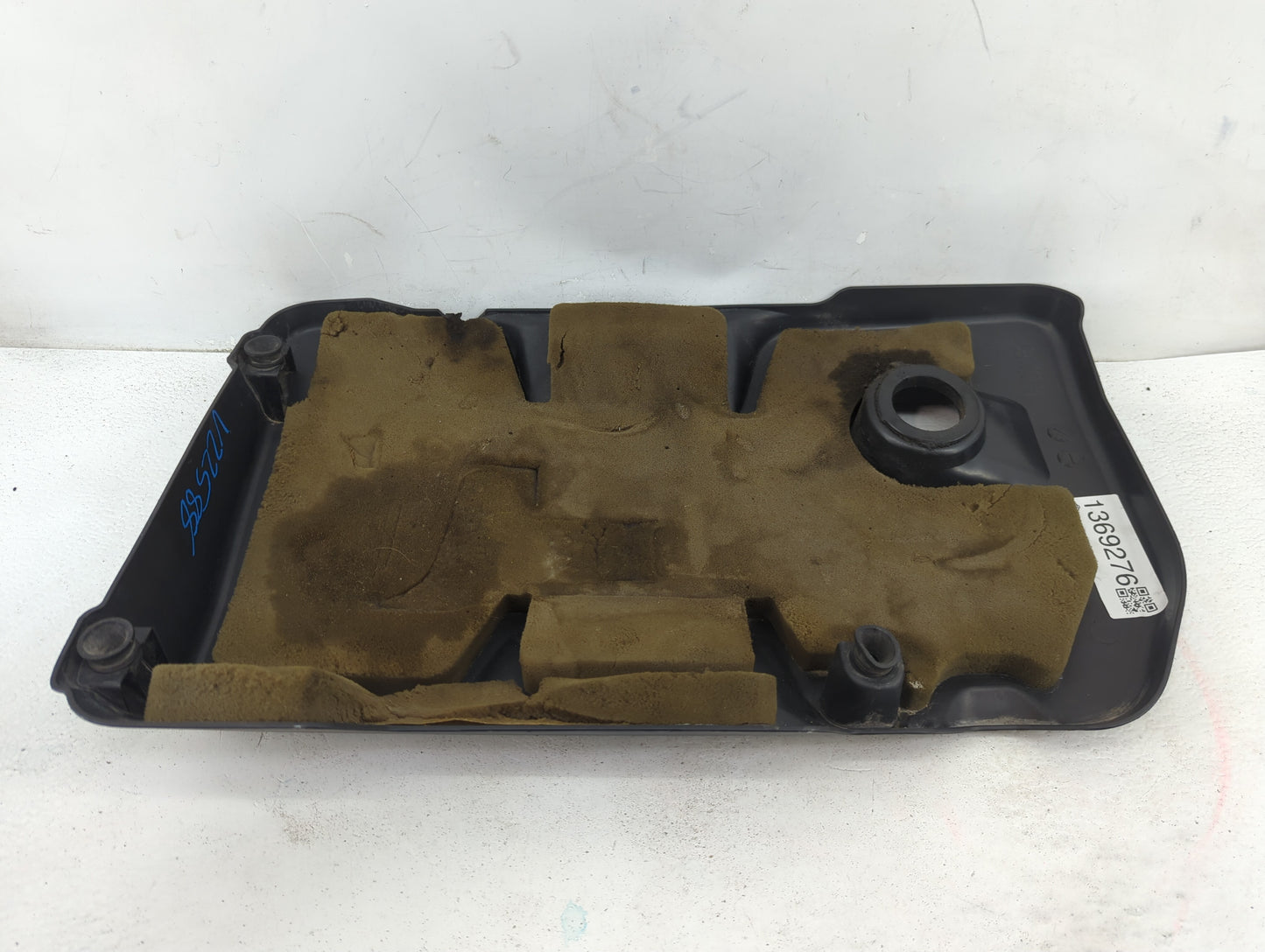2011 Chevrolet Equinox Engine Cover - Oemusedautoparts1.com