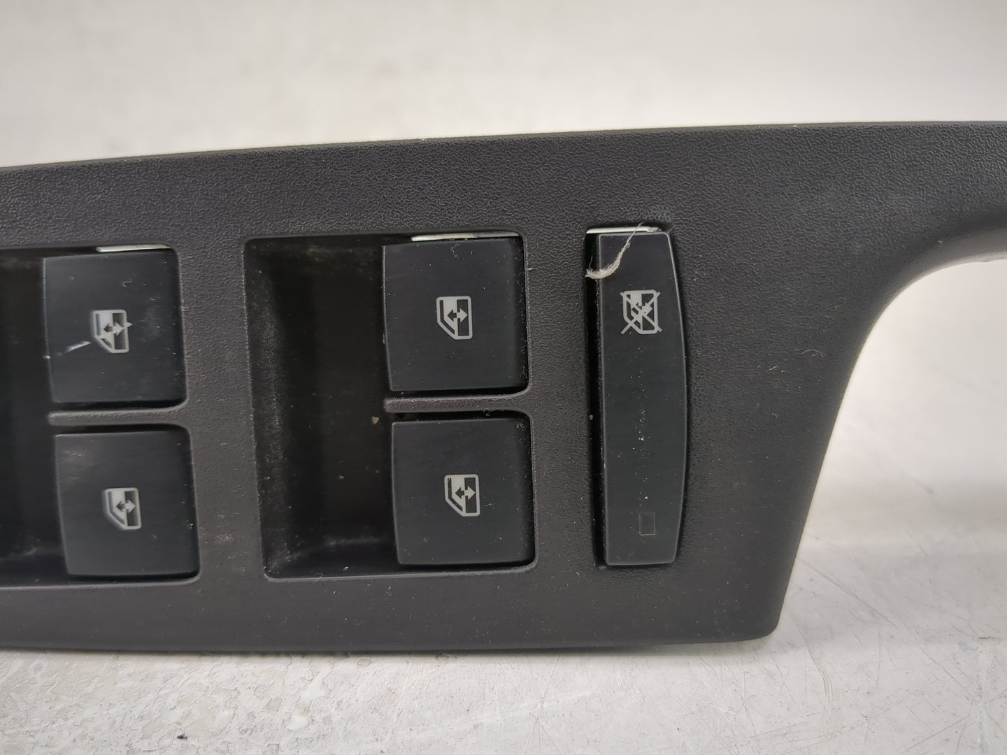 2010-2017 Chevrolet Equinox Master Power Window Switch Replacement Driver Side Left P/N:25946838 Fits OEM Used Auto Parts - 
