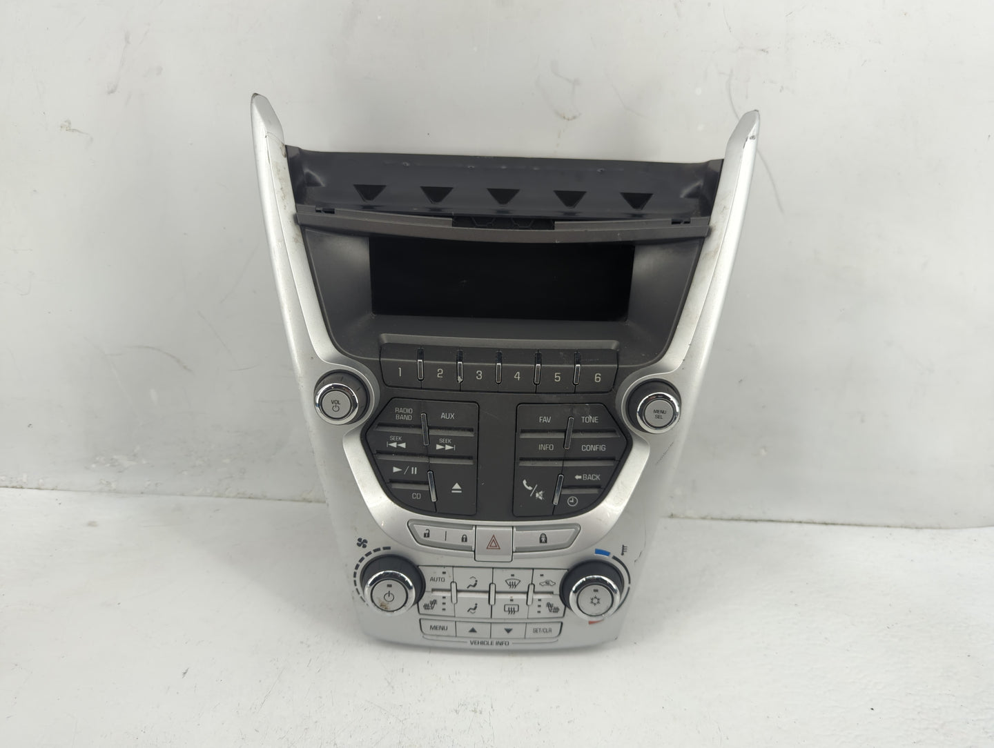 2011-2011 Chevrolet Equinox Radio Control Panel - Oemusedautoparts1.com