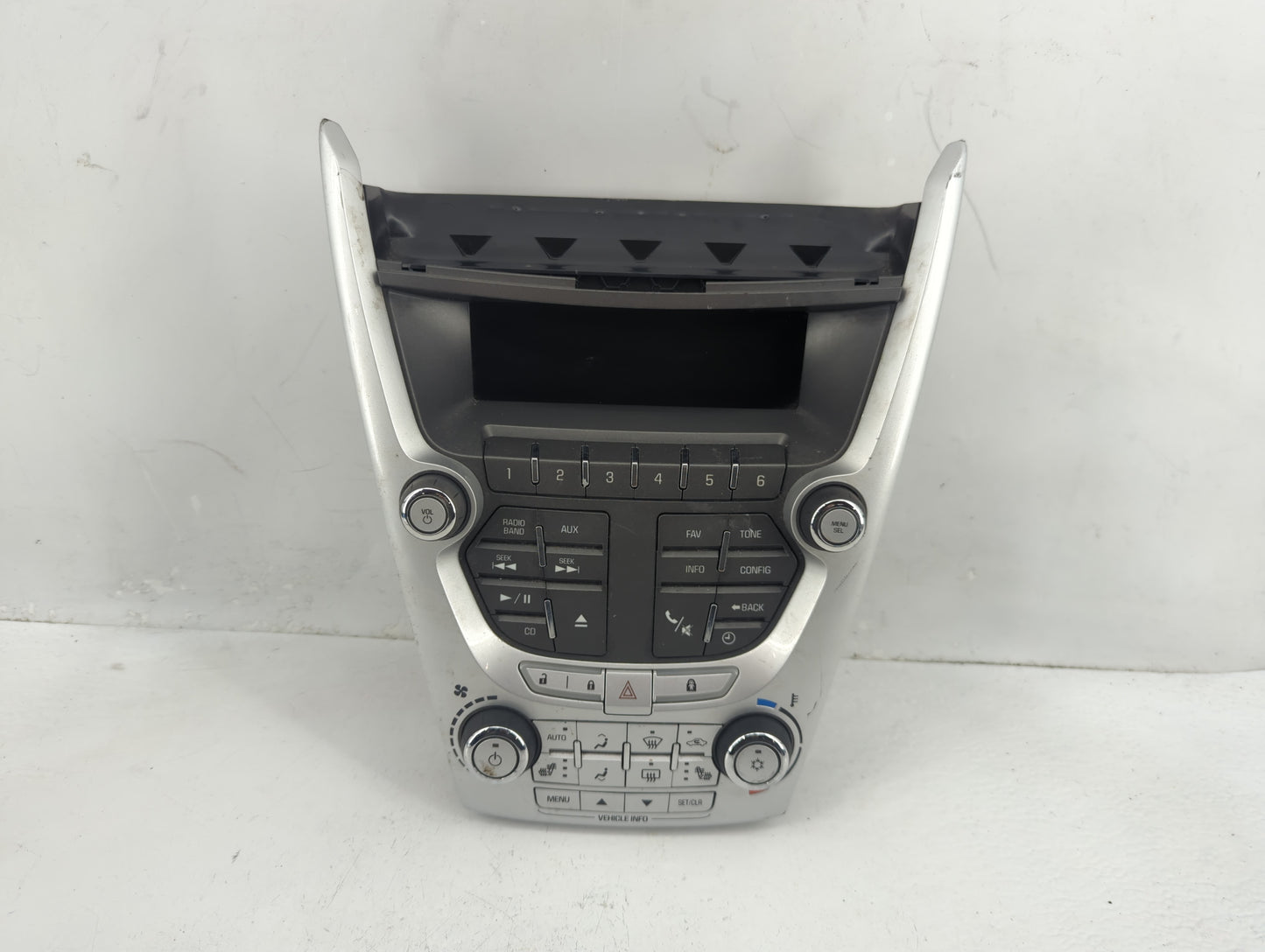 2011-2011 Chevrolet Equinox Radio Control Panel - Oemusedautoparts1.com