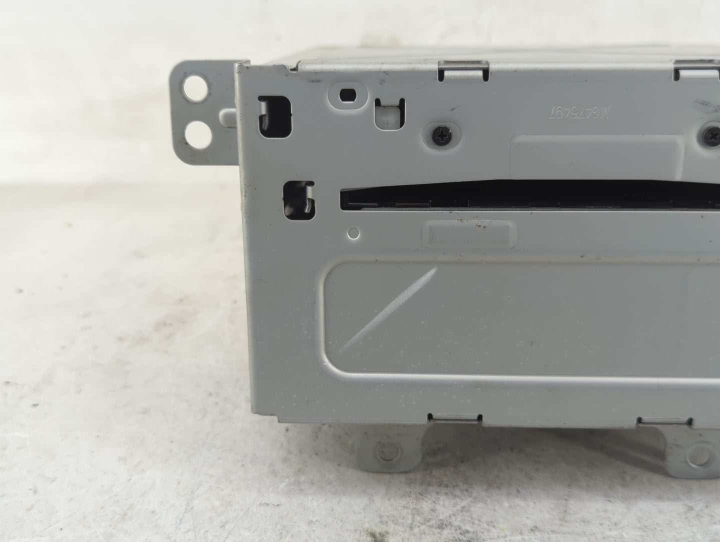 2011-2012 Chevrolet Equinox Radio AM FM Cd Player Receiver Replacement P/N:20983517 Fits Fits 2010 2011 2012 OEM Used Auto P