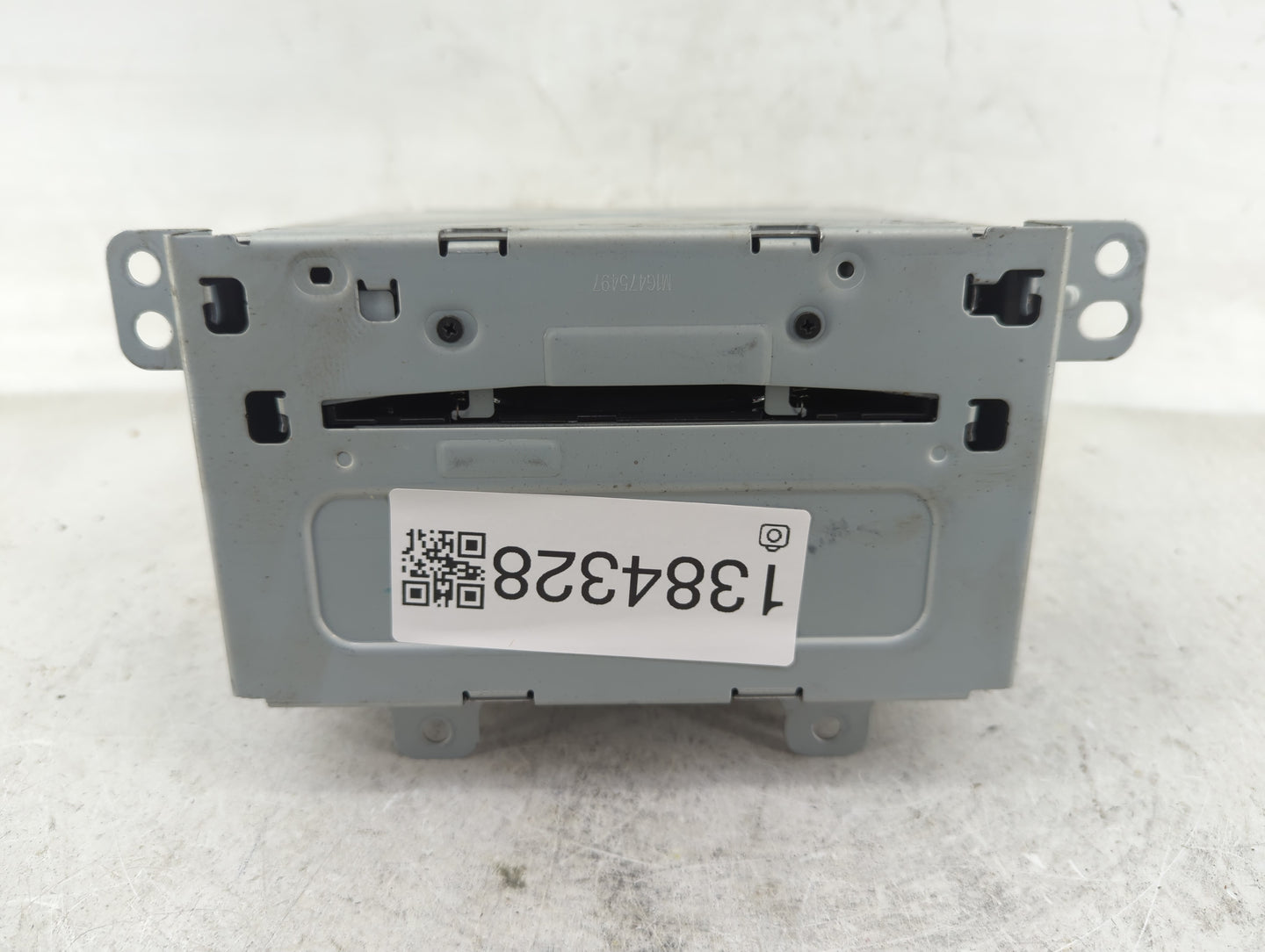 2011-2012 Chevrolet Equinox Radio AM FM Cd Player Receiver Replacement P/N:20983517 Fits Fits 2010 2011 2012 OEM Used Auto P