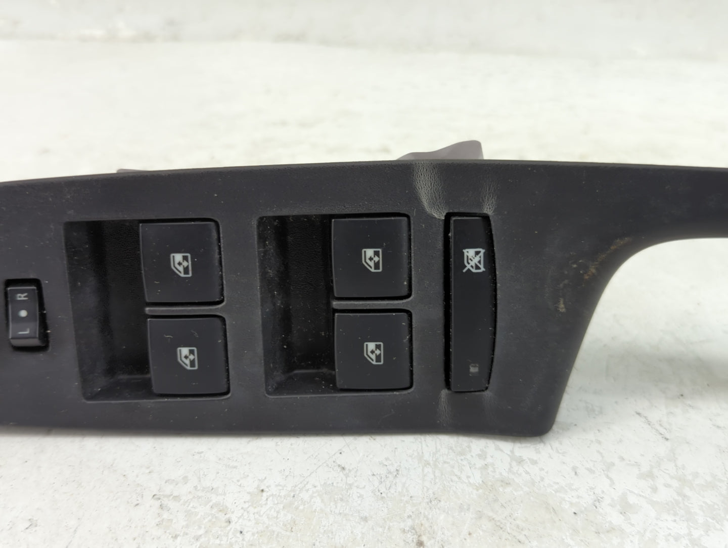 2010-2017 Chevrolet Equinox Master Power Window Switch Replacement Driver Side Left P/N:20917599 Fits OEM Used Auto Parts - 