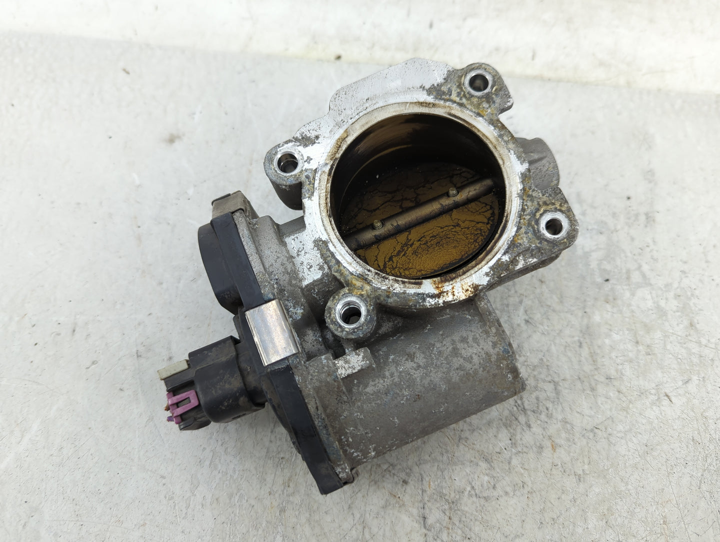 2010-2011 Chevrolet Equinox Throttle Body Fits Fits 2007 2008 2009 2010 2011 2012 OEM Used Auto Parts - Oemusedautoparts1.co