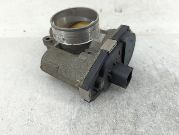 2010-2011 Chevrolet Equinox Throttle Body P/N:12616668 Fits Fits 2007 2008 2009 2010 2011 2012 OEM Used Auto Parts